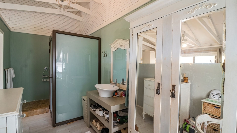 3 Bedroom Property for Sale in Sunrise On Sea Eastern Cape